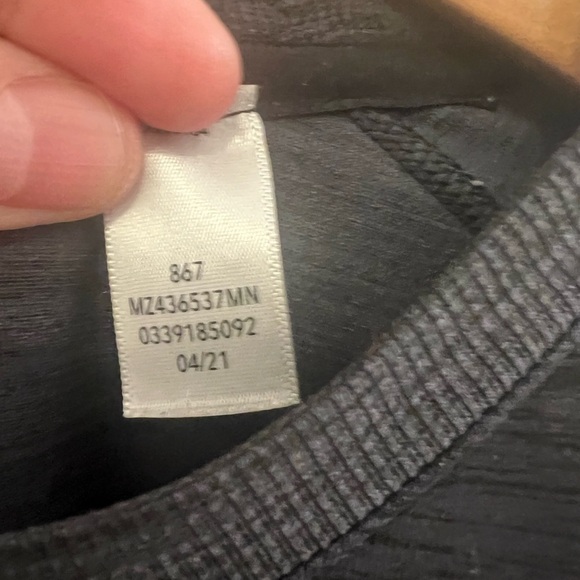 Zella Long Sleeve Athletic Top Size XL Womens - Picture 3 of 4